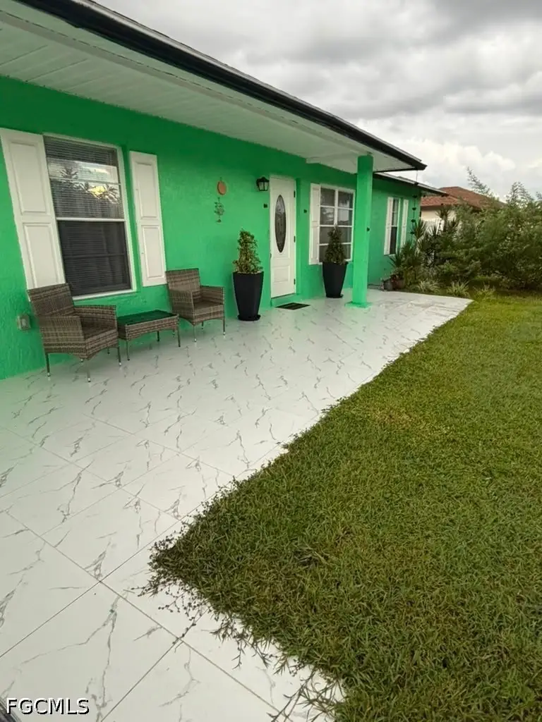 40 NE 10th Avenue, Cape Coral, FL 33909 - #2