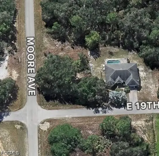 3906 E 19th Street, Lehigh Acres, FL 33972 - #1