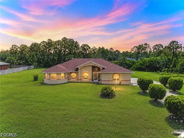 1222 Robert Avenue, Lehigh Acres, FL 33972
