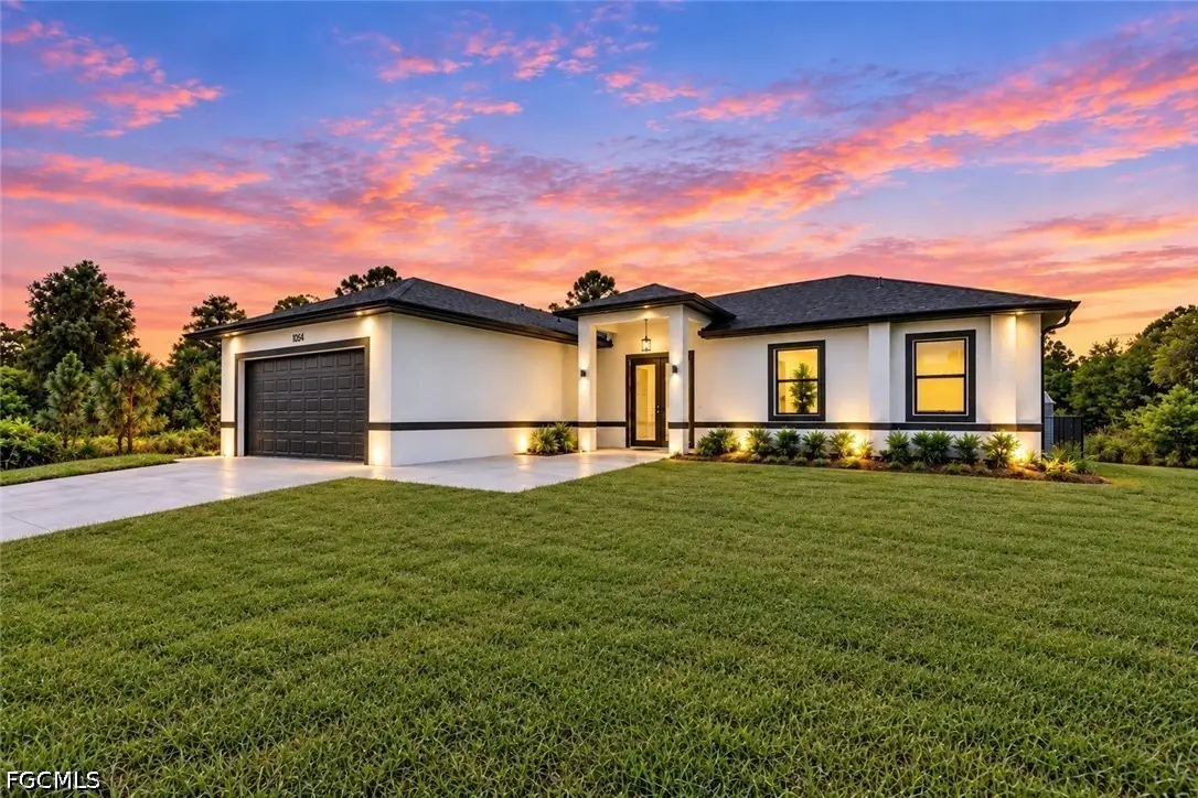 1054 Barnett Street E, Lehigh Acres, FL 33974 - #1