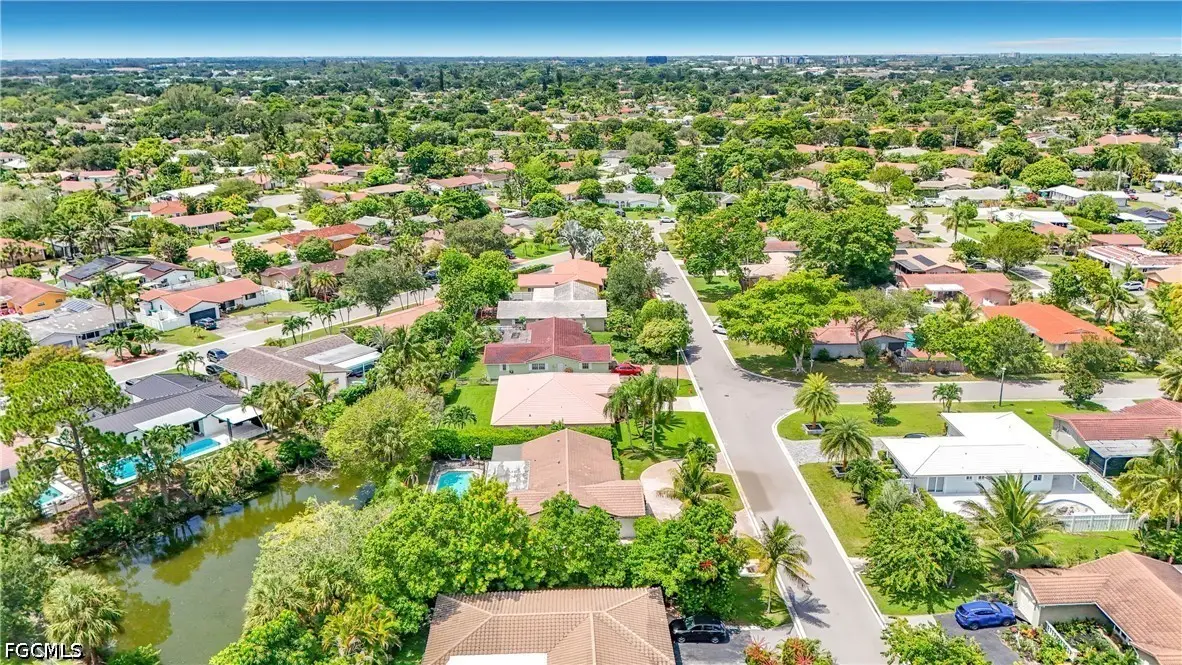 7511 42nd Drive Nw, Coral Springs, FL 33065 - #1