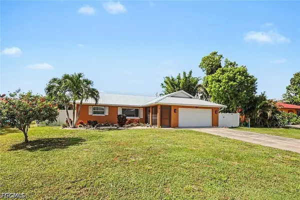 918 Gleason Parkway, Cape Coral, FL 33914