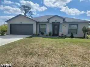 818 Albert Avenue, Lehigh Acres, FL 33971