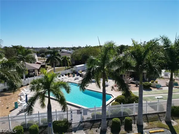 619 SE 12th Avenue #116, Cape Coral, FL 33990