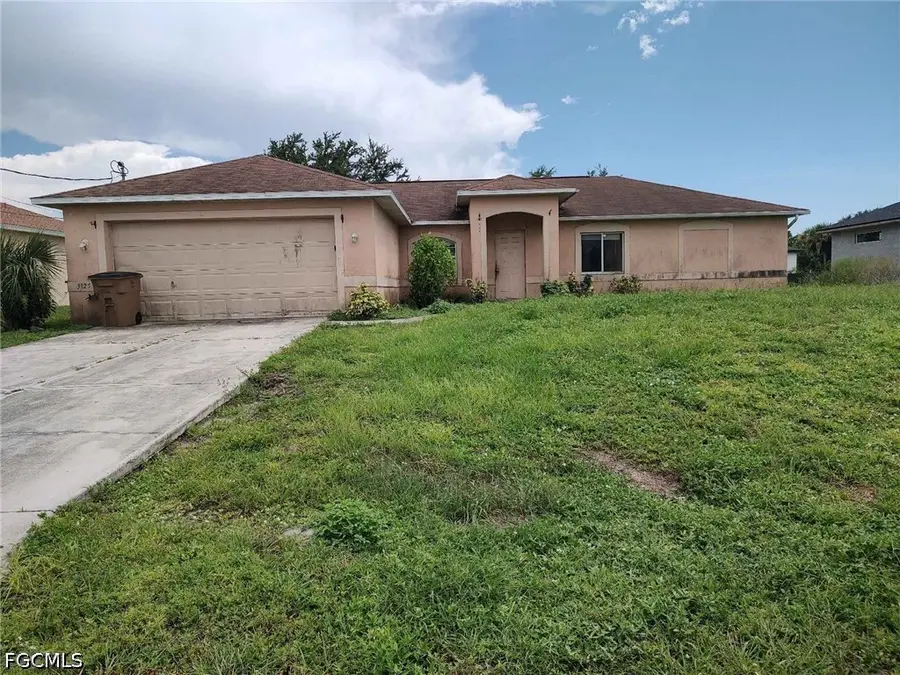3125 74th Street W, Lehigh Acres, FL 33971 - #3
