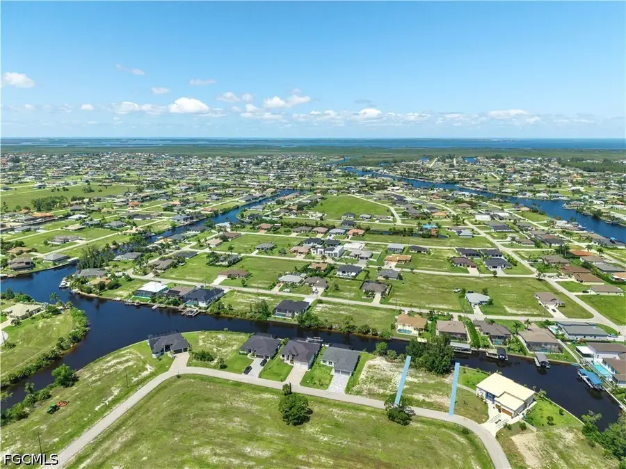 2022 NW 32nd Place, Cape Coral, FL 33993 - #3