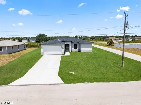 2700 69th Street W, Lehigh Acres, FL 33971