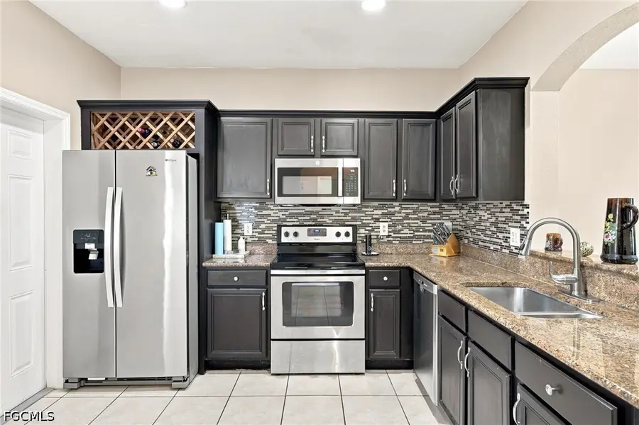 9977 Chiana Circle, Fort Myers, FL 33905 - #3