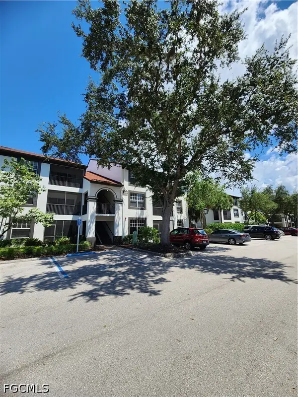 7935 Preserve Circle #434, Naples, FL 34119
