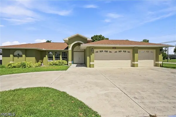 1239 SE 23rd Avenue, Cape Coral, FL 33990