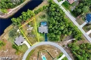 469 Boleyn Circle, Lehigh Acres, FL 33974