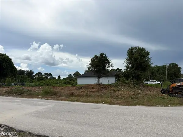 3104 Wanda Avenue S, Lehigh Acres, FL 33976
