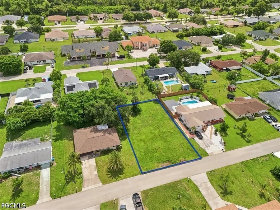 1221 SE 23rd Avenue, Cape Coral, FL 33990 - #2