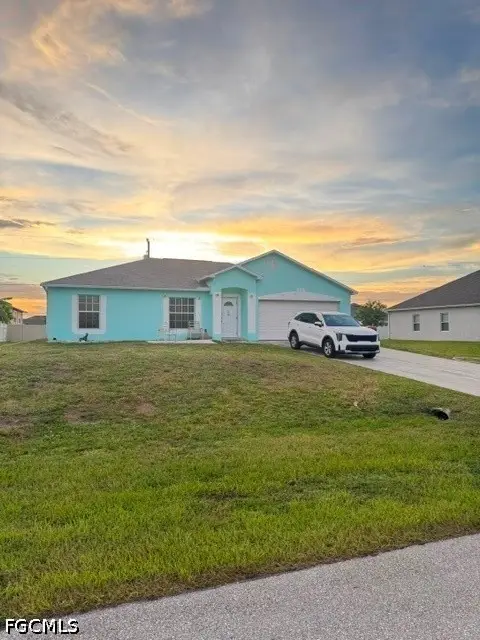 18 NW 13th Avenue, Cape Coral, FL 33993