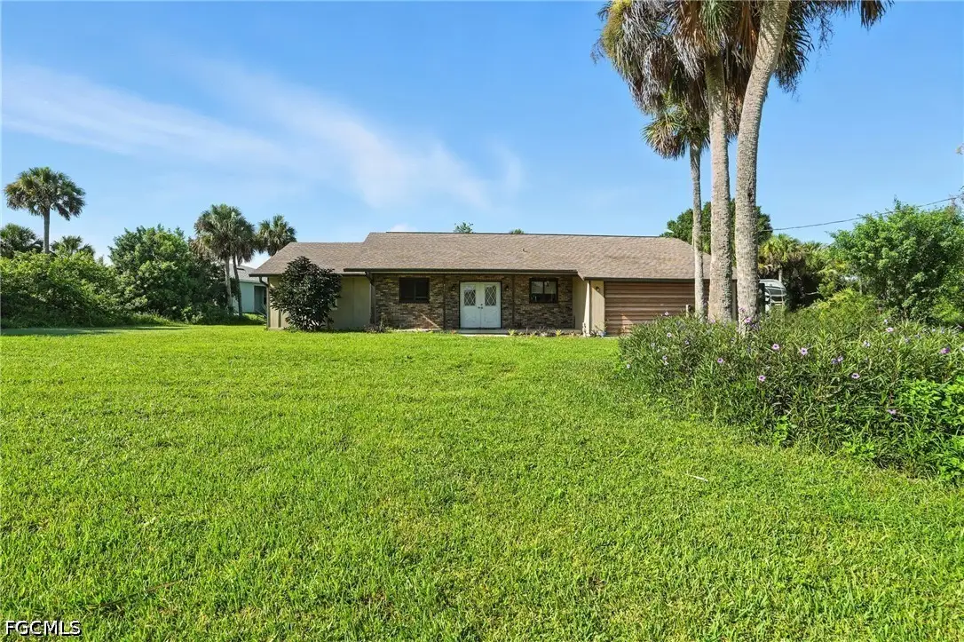 5006 Pike Lane, Labelle, FL 33935 - #1