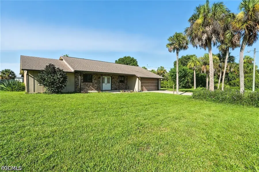 5006 Pike Lane, Labelle, FL 33935 - #2