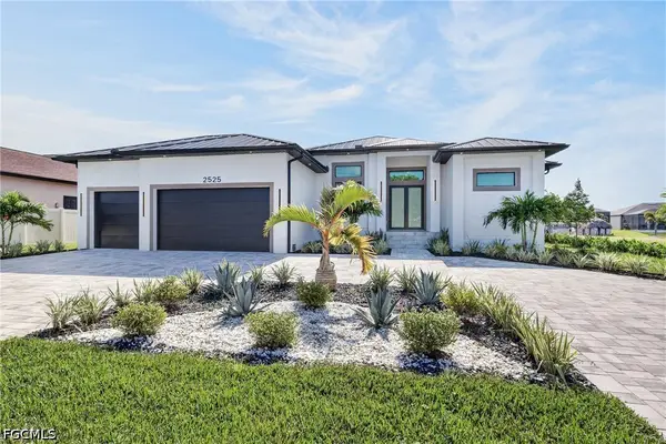 2525 Surfside Boulevard, Cape Coral, FL 33914