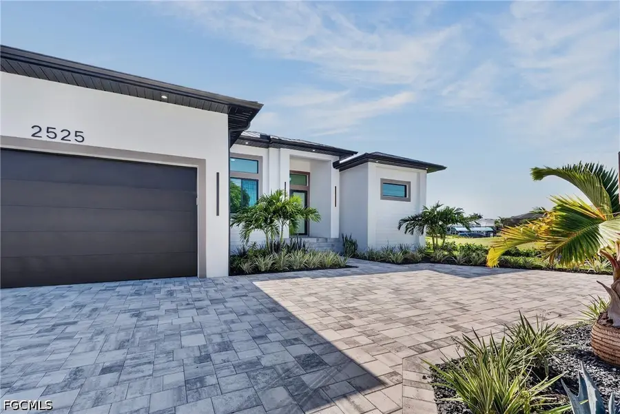 2525 Surfside Boulevard, Cape Coral, FL 33914 - #2