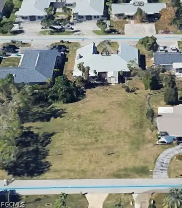 3624 SE 10th Avenue, Cape Coral, FL 33904