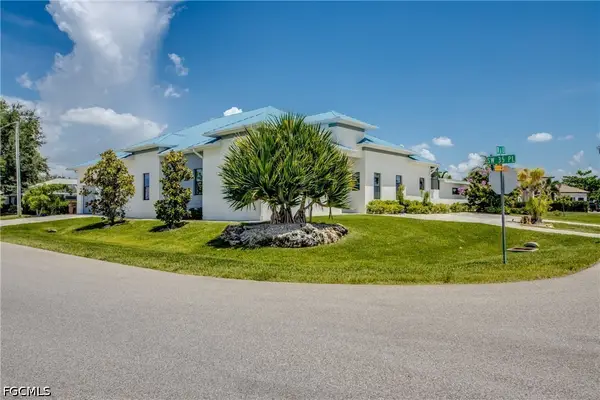 3517 SW 6th Terrace, Cape Coral, FL 33991