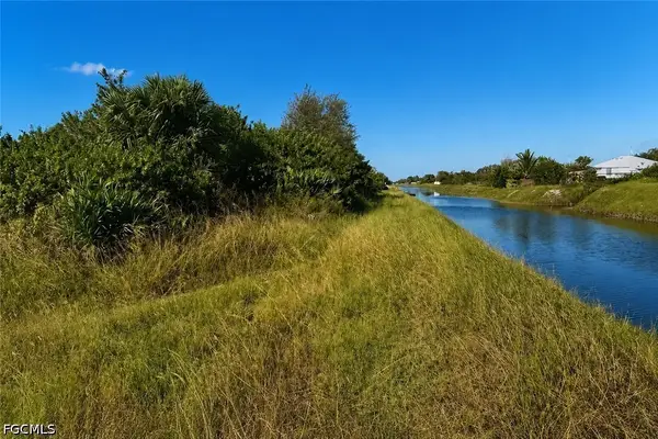 1504 Paula Avenue S, Lehigh Acres, FL 33976