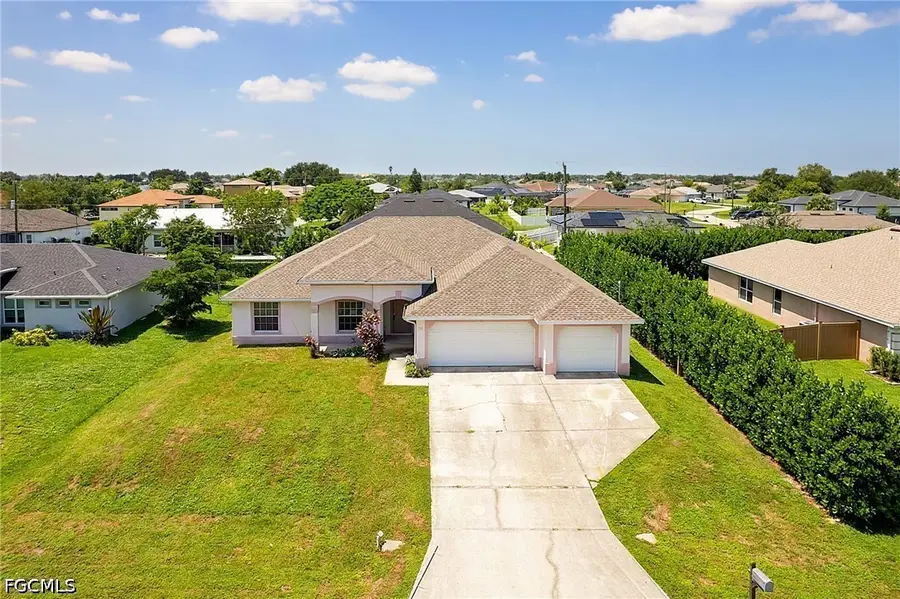 1920 NE 20th Place, Cape Coral, FL 33909 - #2