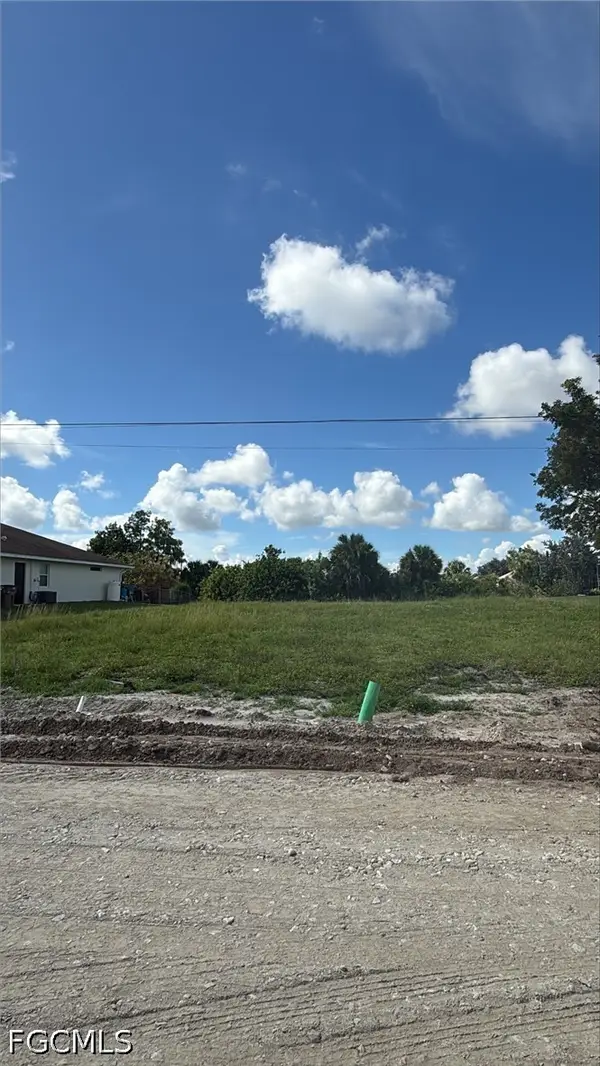 2132 NE 18th Street, Cape Coral, FL 33909