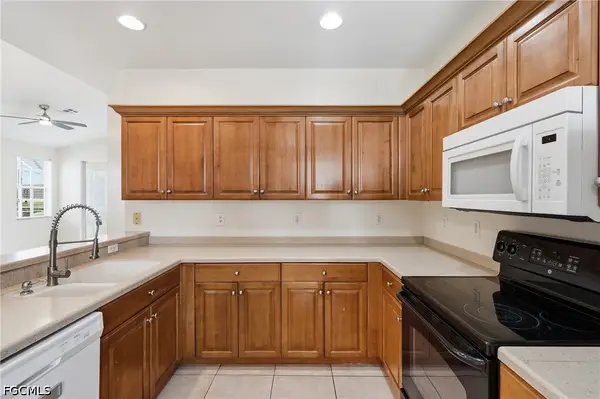 4327 Avian Avenue, Fort Myers, FL 33916