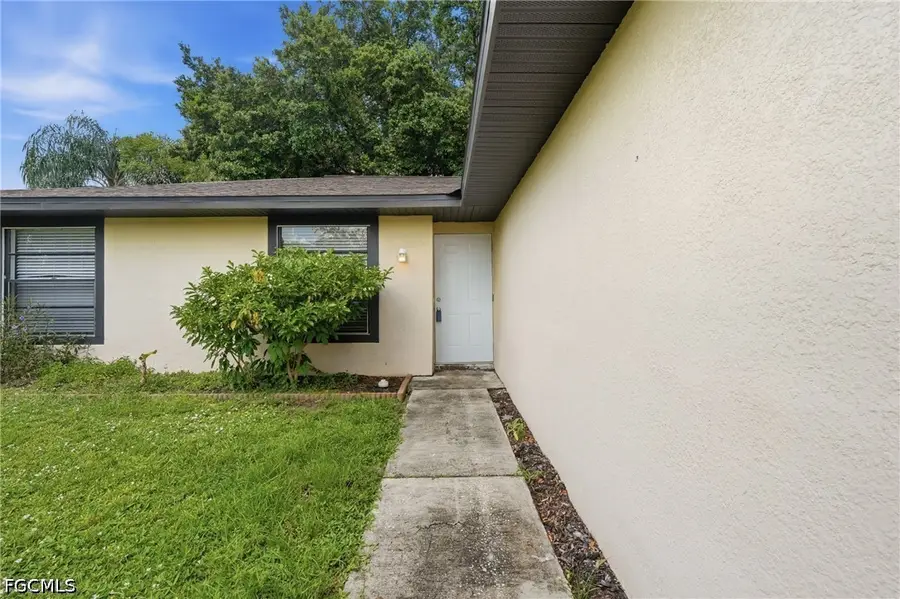 15771 Treasure Island Lane, Fort Myers, FL 33905 - #3