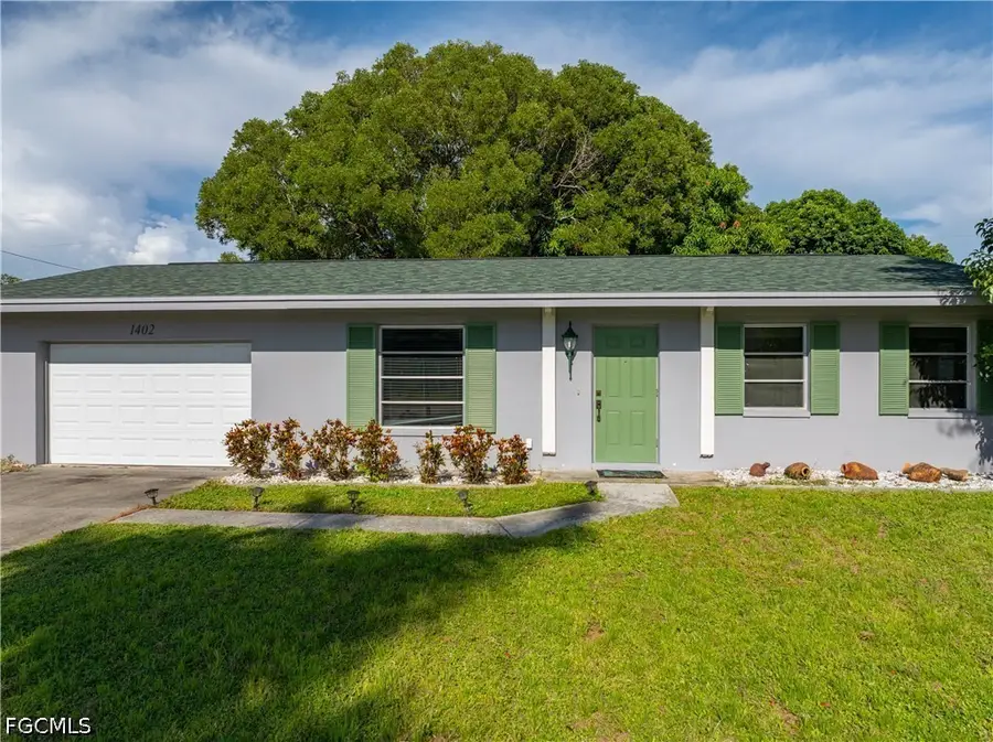 1402 SE 8th Place, Cape Coral, FL 33990 - #2