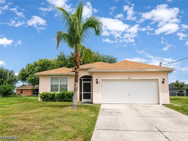 3720 6th Street W, Lehigh Acres, FL 33971