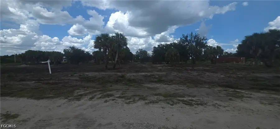 7932 15th Terrace, Labelle, FL 33935 - #3