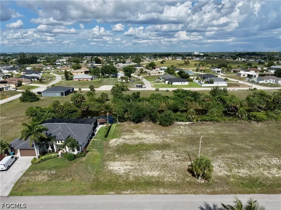 2007 NE 18th Place, Cape Coral, FL 33909 - #2