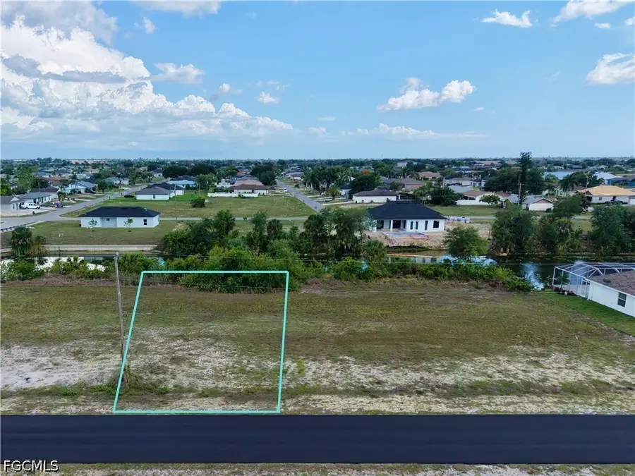 1404 NE 23rd Terrace, Cape Coral, FL 33909 - #3