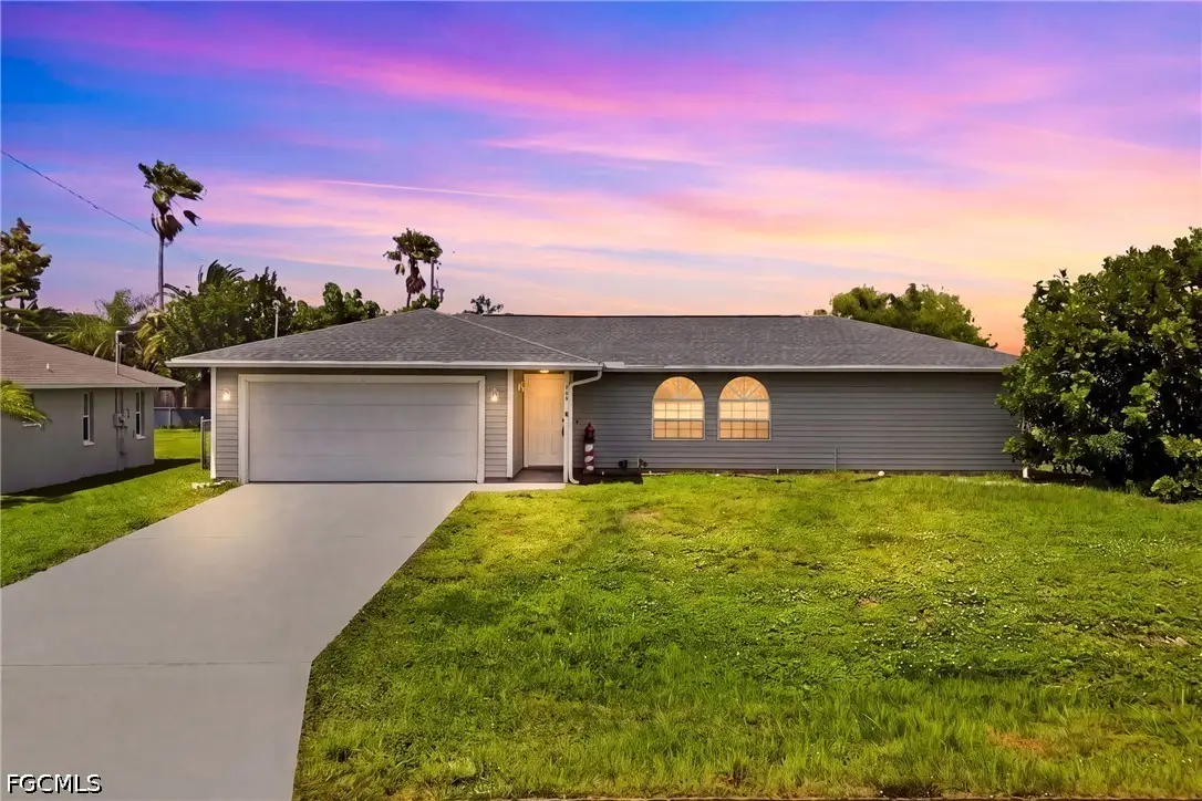325 NE 10th Street, Cape Coral, FL 33909 - #1