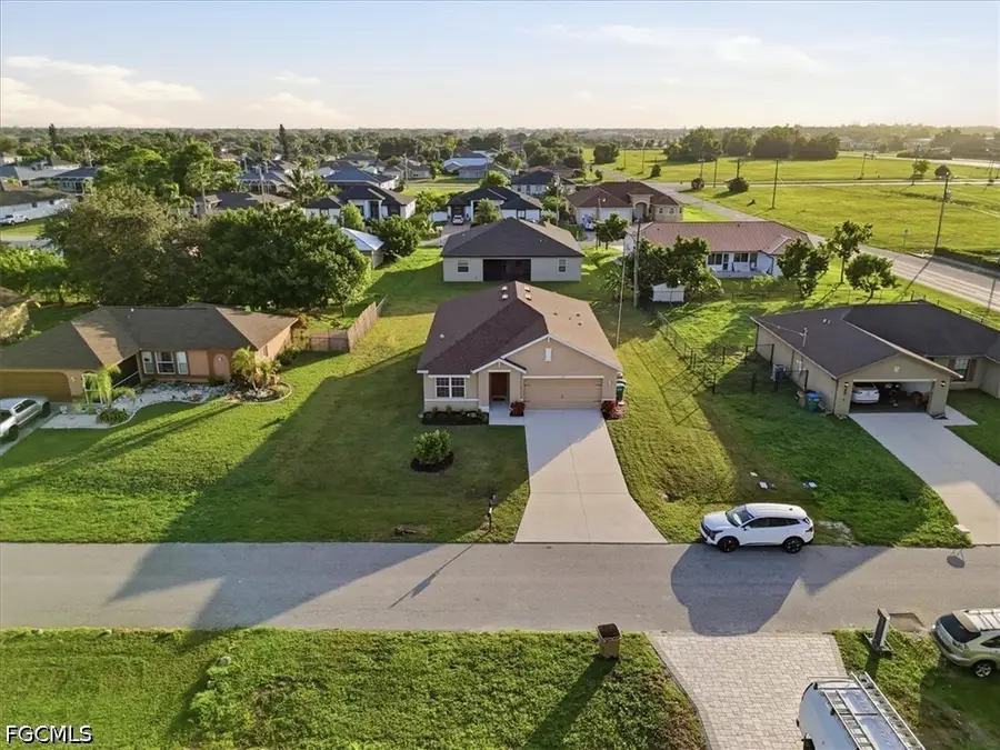 226 NE 9th Avenue, Cape Coral, FL 33909 - #3