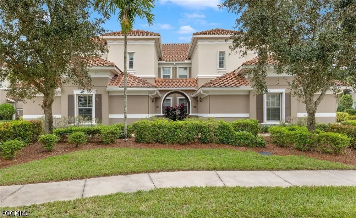 10251 Glastonbury Circle #201, Fort Myers, FL 33913 - #1