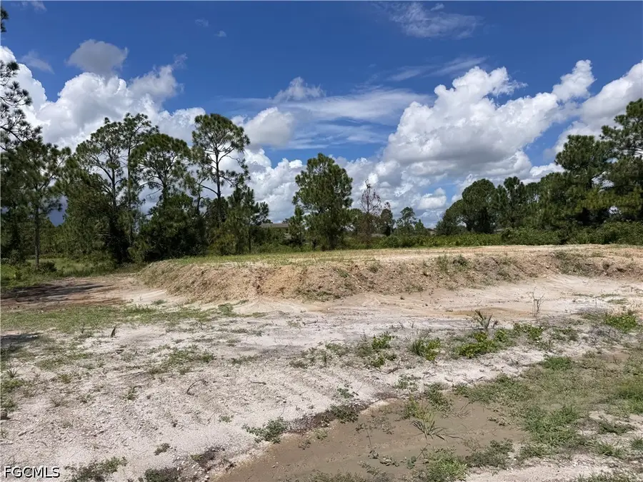 413 Monroe Avenue, Lehigh Acres, FL 33972 - #2