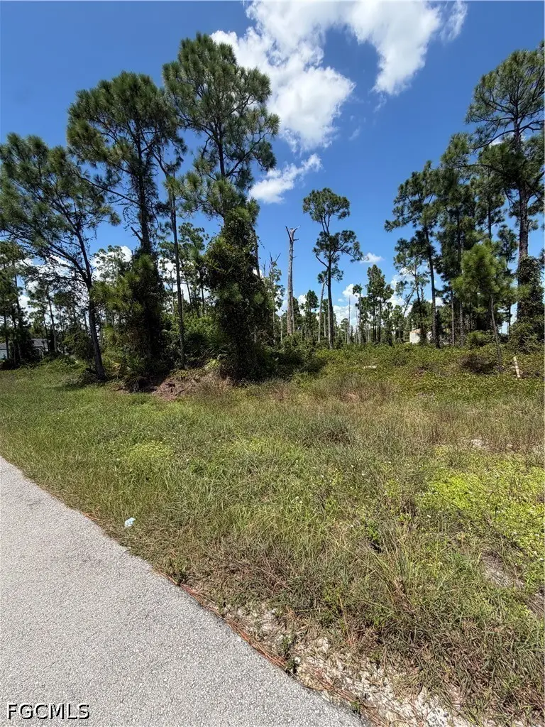 1058 Manta Avenue S, Lehigh Acres, FL 33974 - #2