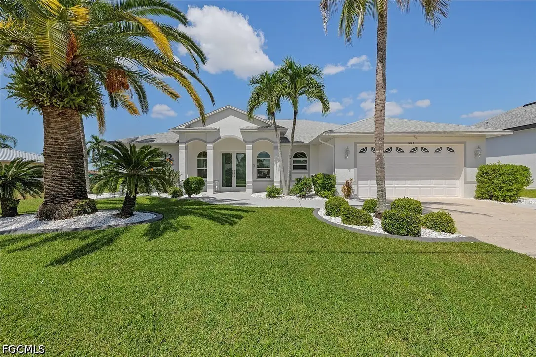 1210 SE 21st Avenue, Cape Coral, FL 33990 - #1