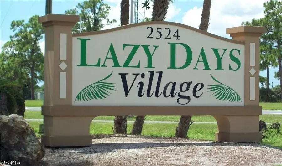 865 Moonlight Drive, North Fort Myers, FL 33917 - #2