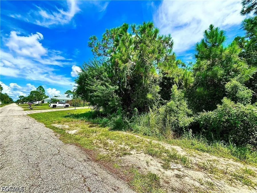 1006 Robert Avenue, Lehigh Acres, FL 33936 - #3