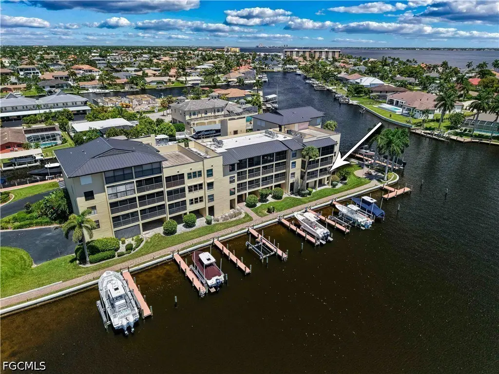 4647 SE 17th Place #105, Cape Coral, FL 33904 - #1
