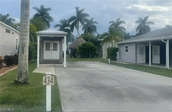 5453 Cypress Trail Resort Circle, Fort Myers, FL 33905