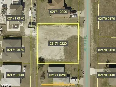 2104 NE 8th Place, Cape Coral, FL 33909