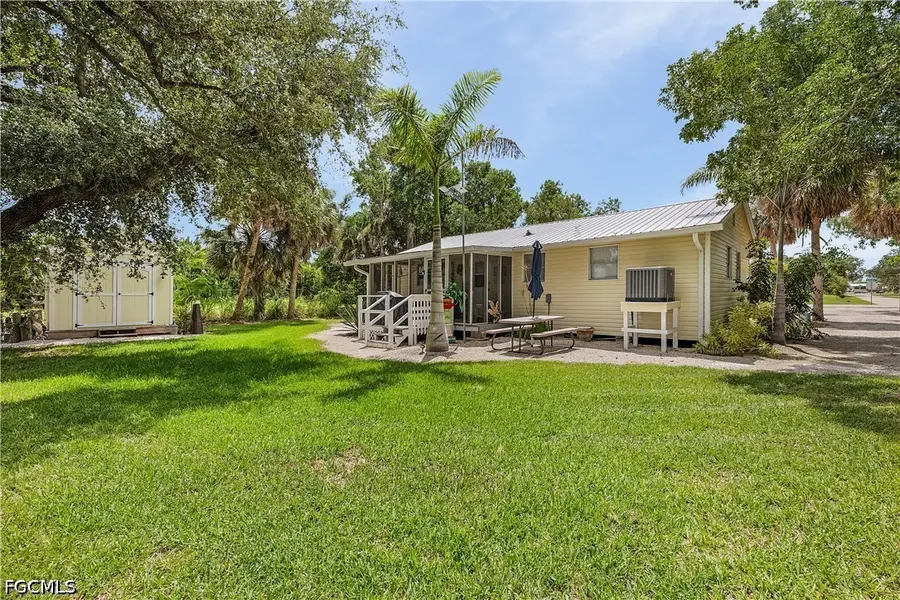 3300 6th Avenue, Saint James City, FL 33956 - #3