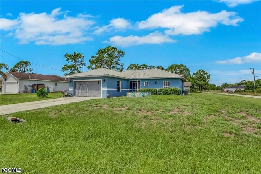 912 Mary Avenue S, Lehigh Acres, FL 33974 - #2