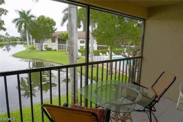 4510 Chantelle Drive #J204, Naples, FL 34112