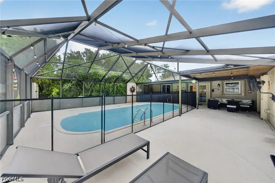 1035 SE 26th Terrace, Cape Coral, FL 33904 - #2