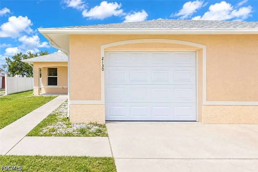 2130 NE 8th Place, Cape Coral, FL 33909 - #2